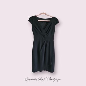 White‎ house black market dress